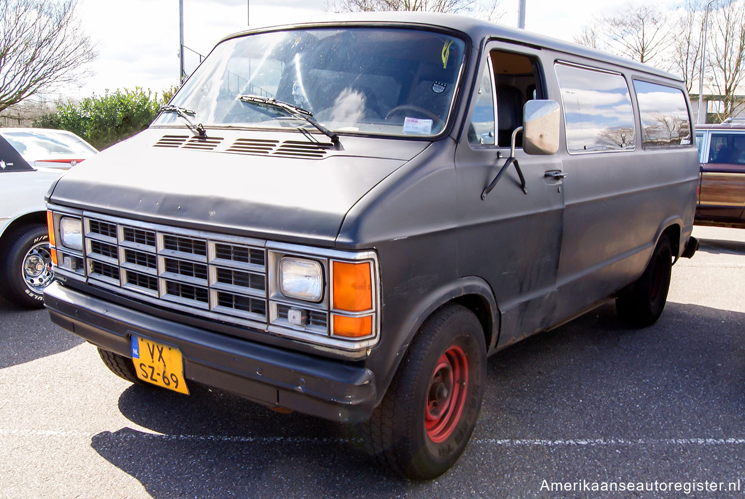 Dodge Ram Van uit 1986